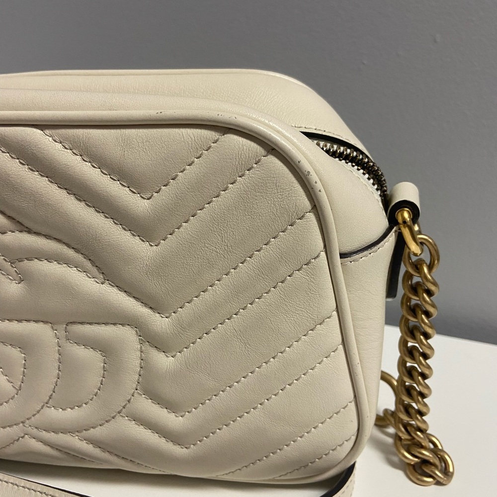 GG Marmont small shoulder bag - Picture 7 of 15